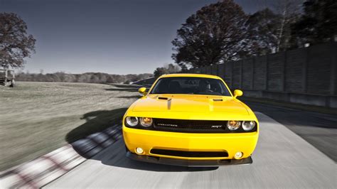 Dodge Challenger Srt