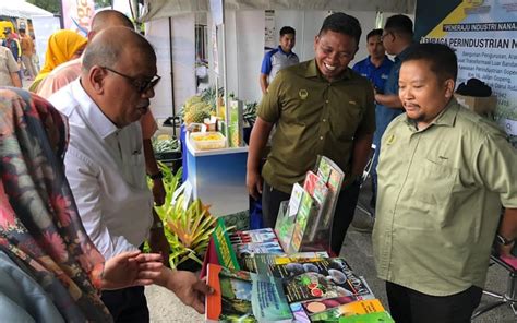 Bernama Kerajaan Negeri Peruntuk Rm Juta Bantu Petani