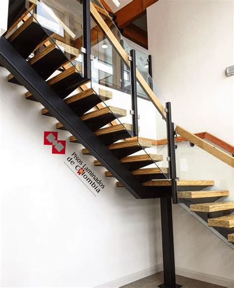 Escaleras En Madera Maciza Pisos Laminados De Colombia