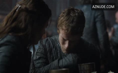 Katie Alexander Thom Heidi Romanova Zoi Gorman Gemma Whelan Breasts Lesbian Scene In Game Of