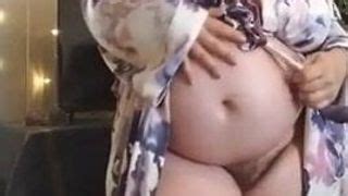 Sexy Pregnant BBW With Nice Areolas Free Porn 0c XHamster XHamster