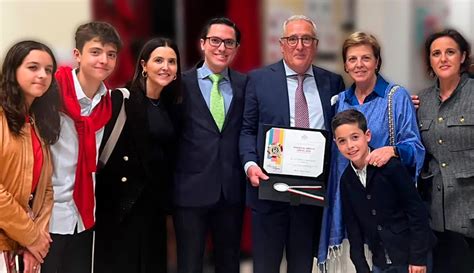 Alfonso Caballero Es Galardonado Con La Medalla Al Mérito Social 2022 “ezequiel Ordoñez Aguilar