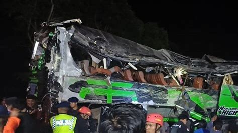 Faktor Utama Penyebab Kecelakaan Bus Trans Putera Fajar Saat Bawa