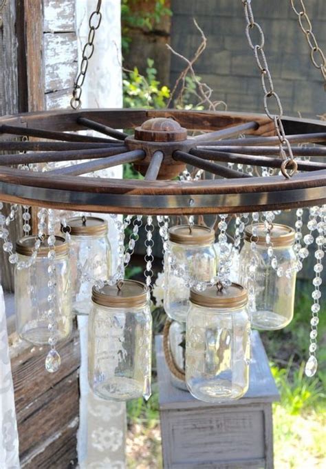 16 Magnificent Ways to Use Old Wagon Wheels In Your Garden