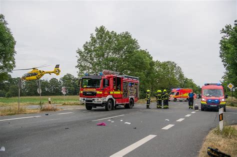 Schwerer Unfall Auf Der B In Drensteinfurt Mit Drei Verletzten