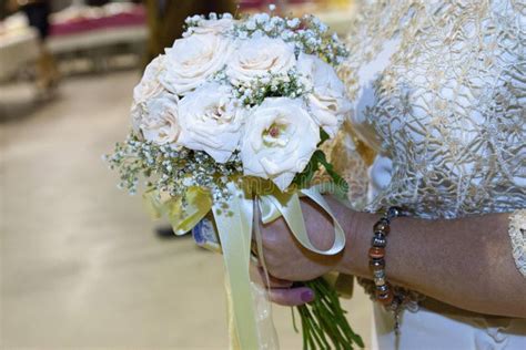 Detalhe De Um Ramalhete Das Flores Em Cores Claras Imagem De Stock