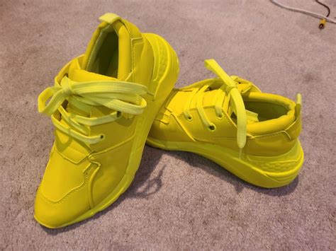 Women Yellow Tennis Shoes