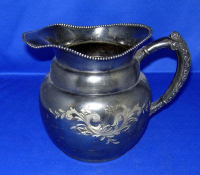 Vintage Warren Silver Plate Company New York Quadruple Plate Pitcher