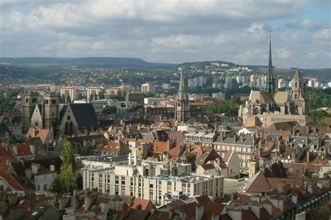 C Te D Or Dijon E Ville Fran Aise O Il Fait Bon Vivre Et Travailler