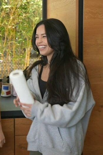 Valkyrae Nude VoyeurFlash