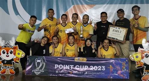 Mahasiswa Ui Raih Juara Lomba Badminton Beregu Point Cup Pekan