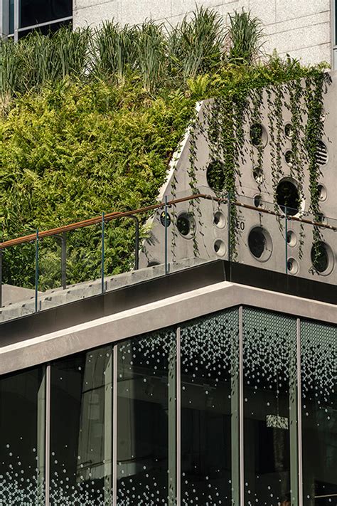 Woha Tops Singapores Design Orchard With A Luscious Green Rooftop