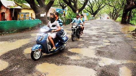 Mumbai Bmc To Survey Roads For Potholes Activists Not Hopeful