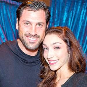 Maksim Chmerkovskiy Opens Up About Meryl Davis Friendship Zergnet