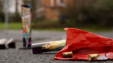 Botti Di Capodanno Feriti Da Milano A Lecce A Taranto Un Bambino Di