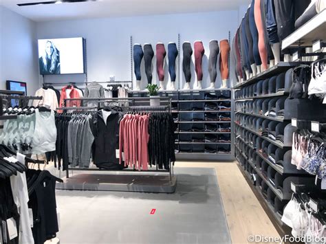 Lululemon Store Display