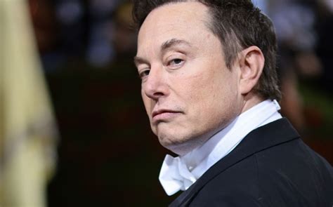 Elon Musk El Empresario Multimillonario Que Compró Twitter Y Las Razo Chic Magazine