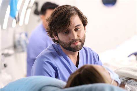 Grey S Anatomy Star Jake Borelli Nearly Turned Down Levi S Coming Out