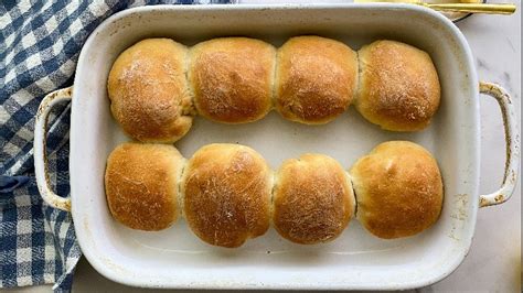 5 Ingredient Yeast Rolls Recipe