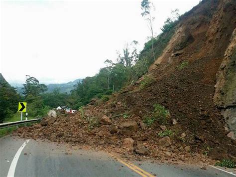 Paso Restringido En La Vía Bogotá Villavicencio Por Derrumbes Rcn Radio