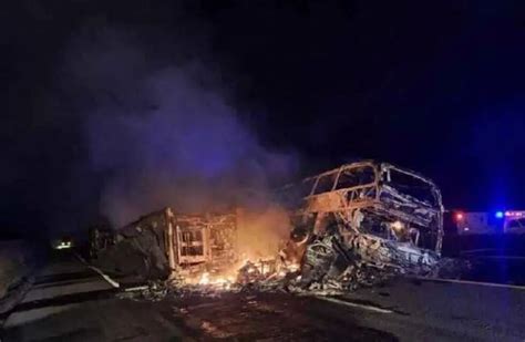 Tragedia En M Xico Al Menos Muertos Y Heridos Tras Un Choque