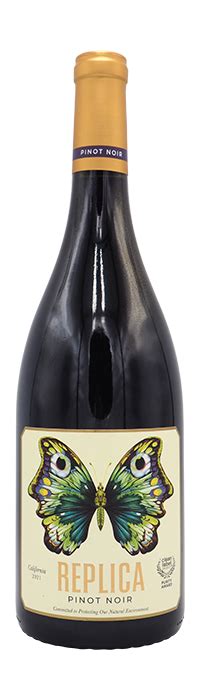 Replica ‘misbehaved Pinot Noir 2021