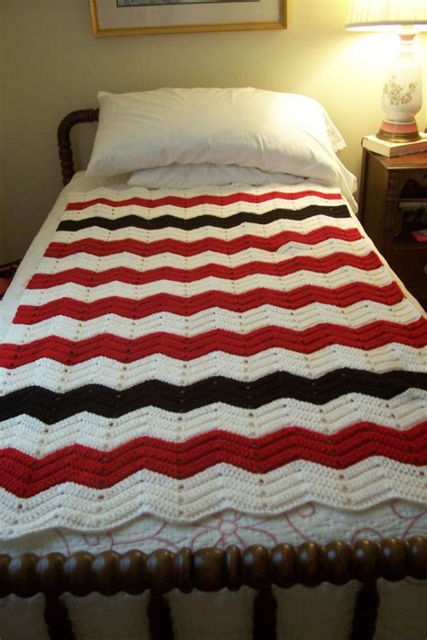 Crochet Afghan Chevron Afghan Red Black And White Etsy