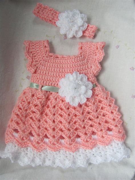 Venta vestiditos a crochet para niña en stock