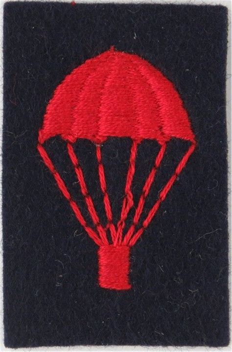 Uk Royal Navy Parachute Light Bulb Parachute Jump Wings Or Badge