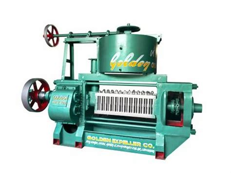 12 Bolt Double Gear 48x8 Oil Expeller Machine With Round Kettle Capacity 35 Tonday At Best