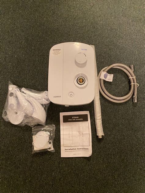 Triton As2000sr Silent Running Power Shower White Brand New