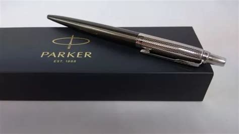 Bolígrafo Parker Jotter Premium Tower Grey Diagonal Color De La Tinta