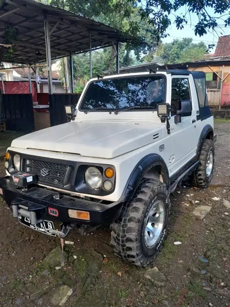 Jimny Sierra 4x4 MT Tahun 1983 Mobil Bekas 921610732