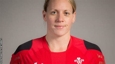 Womens Six Nations Ex Rower Rowe Throws Oar In With Wales Bbc Sport