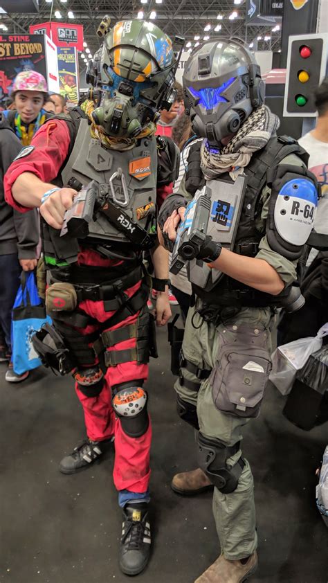 My 6 4 Pilot Cosplay With A Jack Cooper In Tow Titanfall