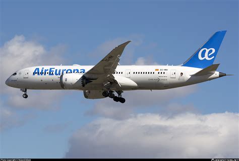 Ec Mih Air Europa Boeing Dreamliner Photo By Roland Bibok Id