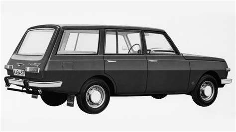 Soviet Bloc Cars Were Weird: Wartburg 353