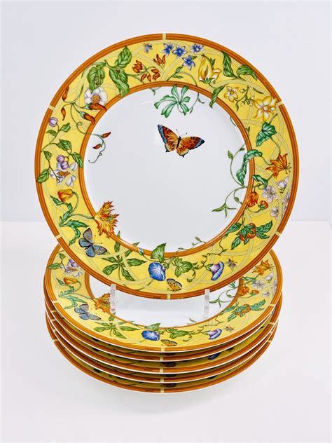 Ravissante Partie De Service De Table En Porcelaine De Limoges Maison