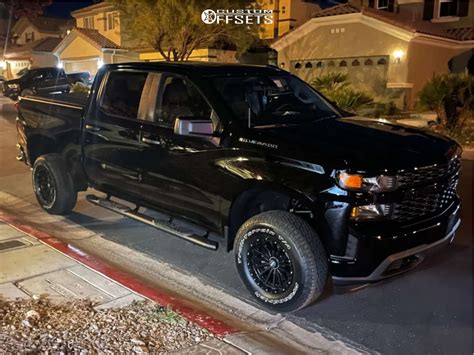 2022 Chevrolet Silverado 1500 with 17x9 -12 KMC Km547 and 285/70R17 BFGoodrich Trail-terrain T/a ...