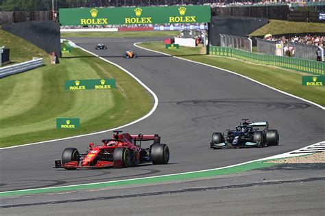 F1 Ferrari E Mercedes Se Mant M C Ticas Novo Regulamento Vamos