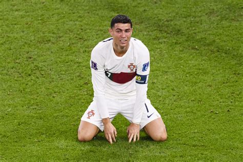 Photo L arbitre a été particulièrement clément avec Cristiano Ronaldo