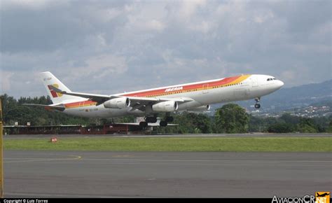 Ec Gqk Iberia Airbus A X Aviacioncr Net