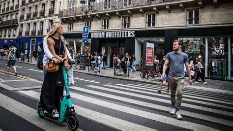 E Scooter Verbot In Paris Gemischte Reaktionen In Der Französischen