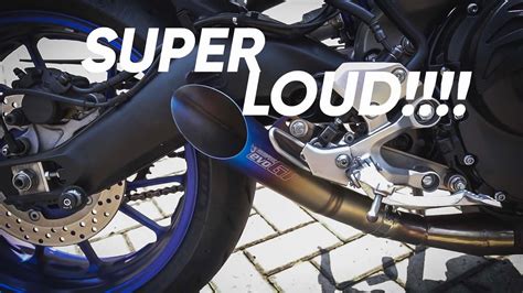 PURE SOUND AKRAPOVIC EVO GP ON YAMAHA MT 09 YouTube