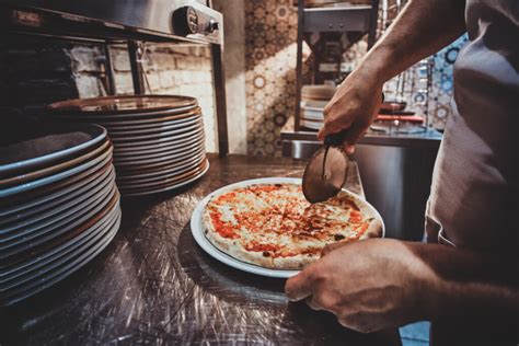 Como Montar Uma Pizzaria Dicas E Guia Completo Simpliza