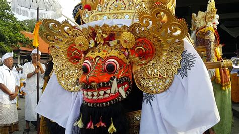 BARONG MACAN SESUHUNAN PURA GUNUNG AGUNG YouTube