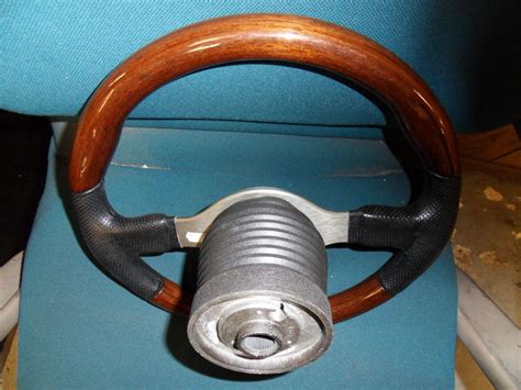 FS Momo Wood Grain Steering Wheel W Hub And Porsche Horn Button