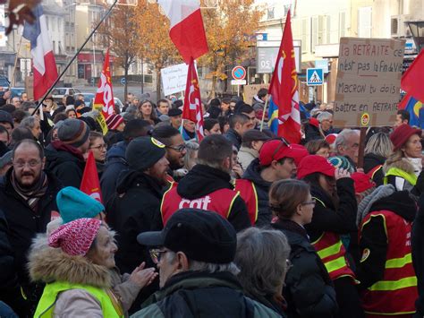 Ain Gr Ve Plus De Manifestants Belley