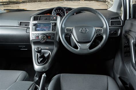 Verso Interior (2014 - 2016) - Toyota Media Site