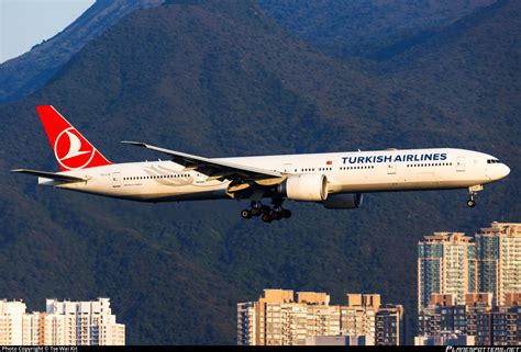 TC LJC Turkish Airlines Boeing 777 3F2ER Photo By Tse Wai Kit ID